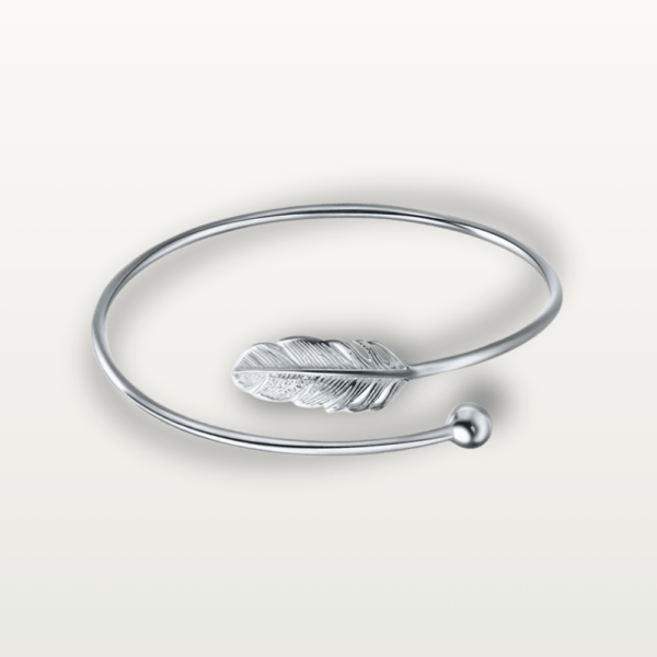 925 Sterling Silver leaf bracelet, elegant and minimalist design for all occasions